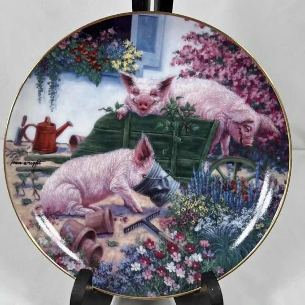Danbury Mint, Pigs in‎ Bloom, Joan Wright, 